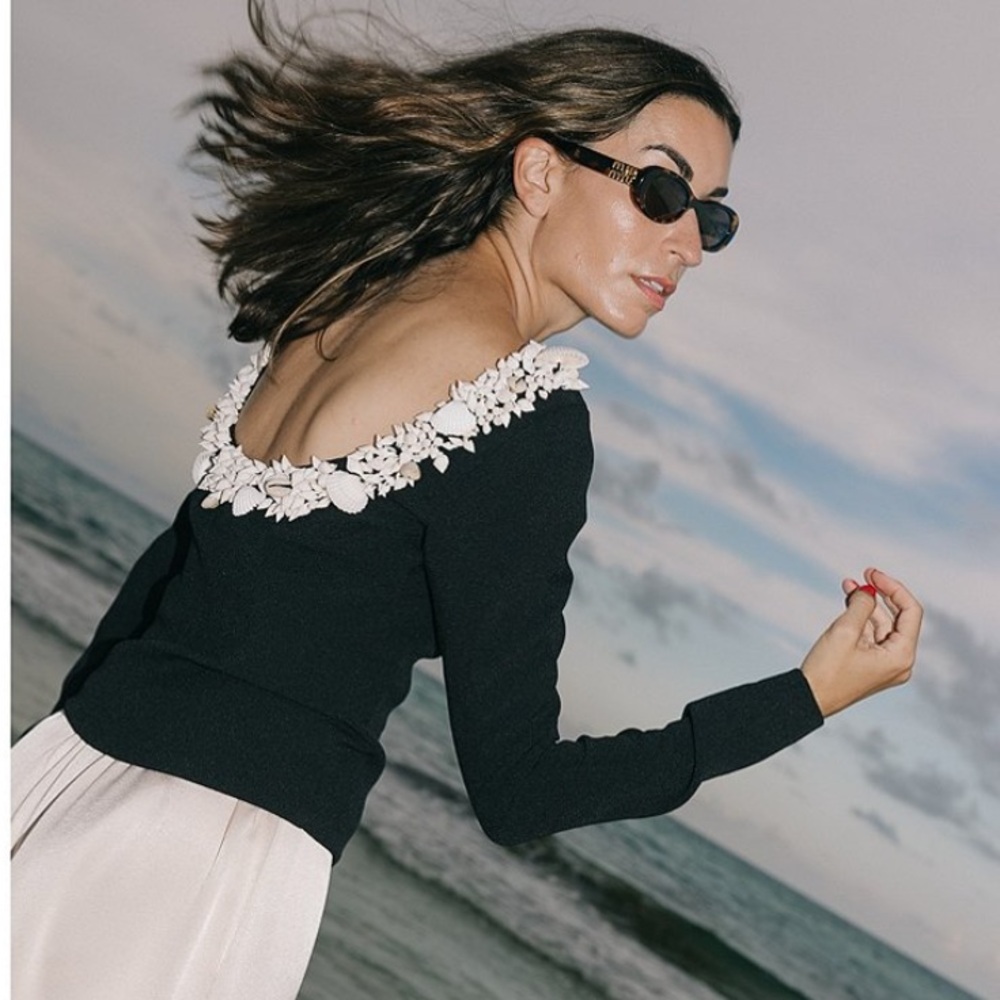 ANTONIO MELANI Black Sweatshirt with White Floral Accents